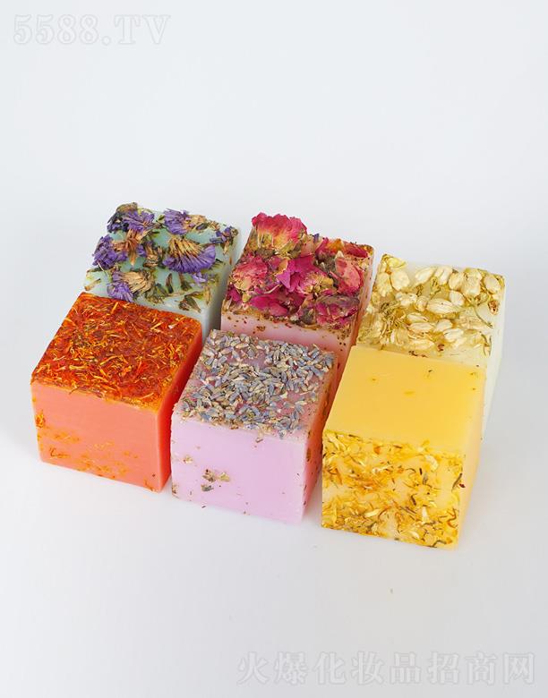 �V���������Ż��yƷ���޹�˾��LIYALAN���ꝍ����ԡ��