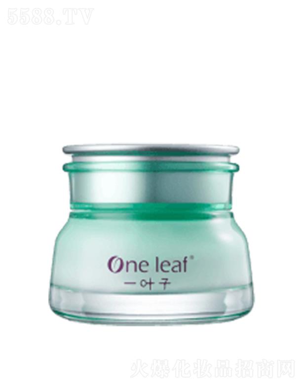 �Ϻ��������yƷ�ɷ����޹�˾��һ�~�ӷeѩ���澏���o(h��)���A˪