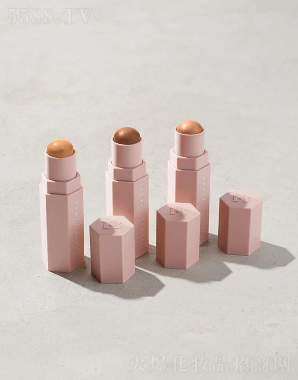 ·����܎��ˮ���yƷ(�Ϻ�)���޹�˾��FentyBeauty��(m��ng)�û�����ݰ� С���wɫ