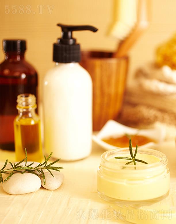 �Ͼ���(r��n)�������Ƽ����޹�˾����(r��n)����۲��o(h��)��ϵ��