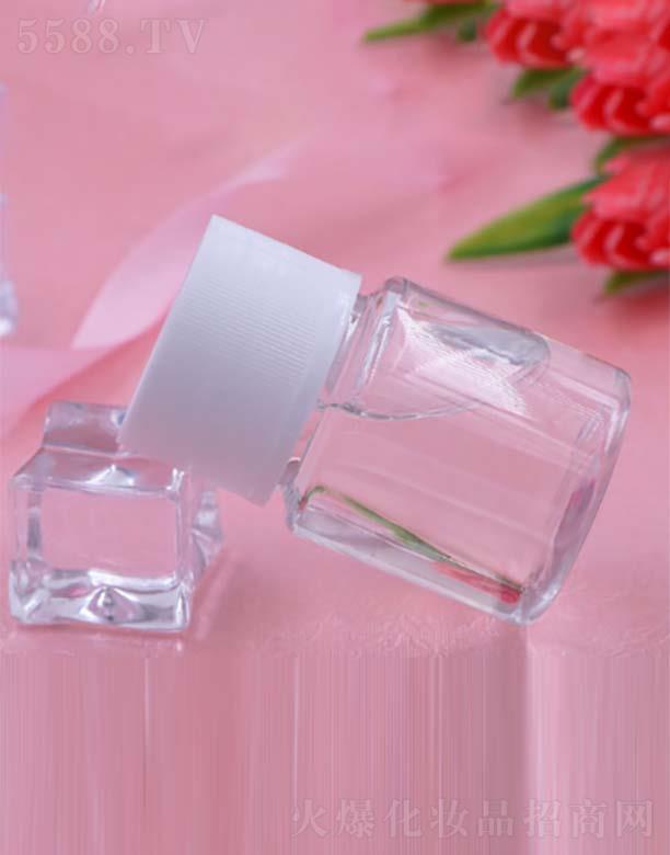 �V�����㻯�yƷ���޹�˾�������־�Һ