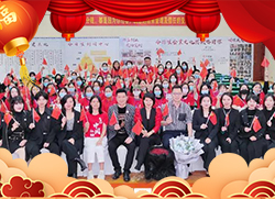 �v��(j��ng)ǧ����δ�����������լ�ף����������������ʮ����