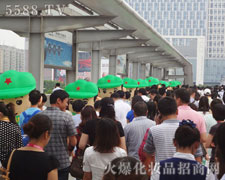 �𱬈F������ڵĺ�ˮ�����Zȡ����Ą���