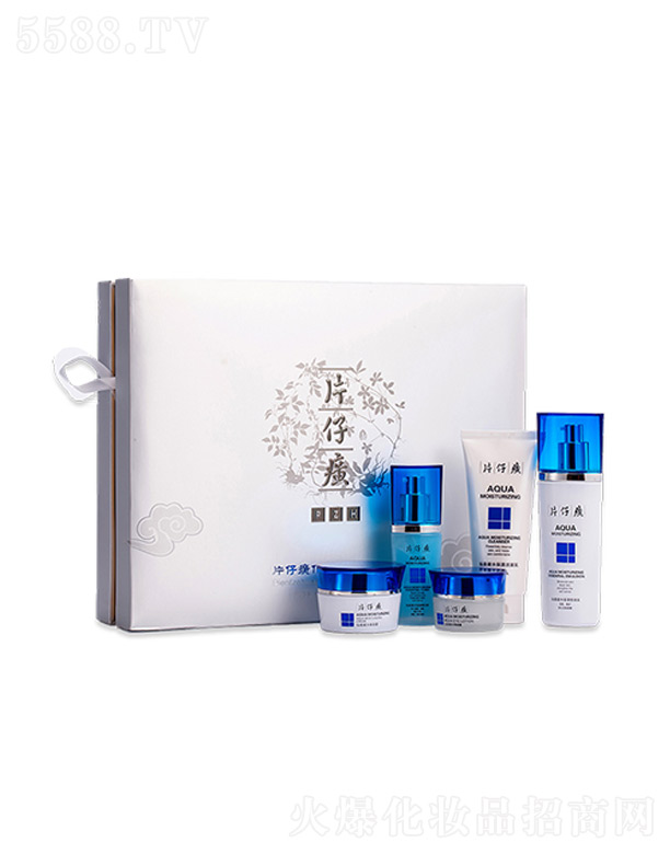 Ƭ�����Ȫ����ˮ���Y��