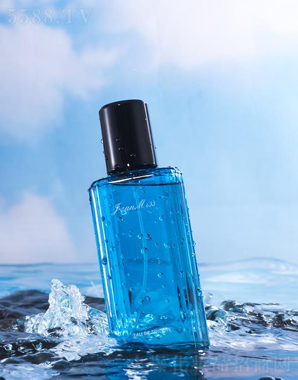 С������������ʿ��ˮ