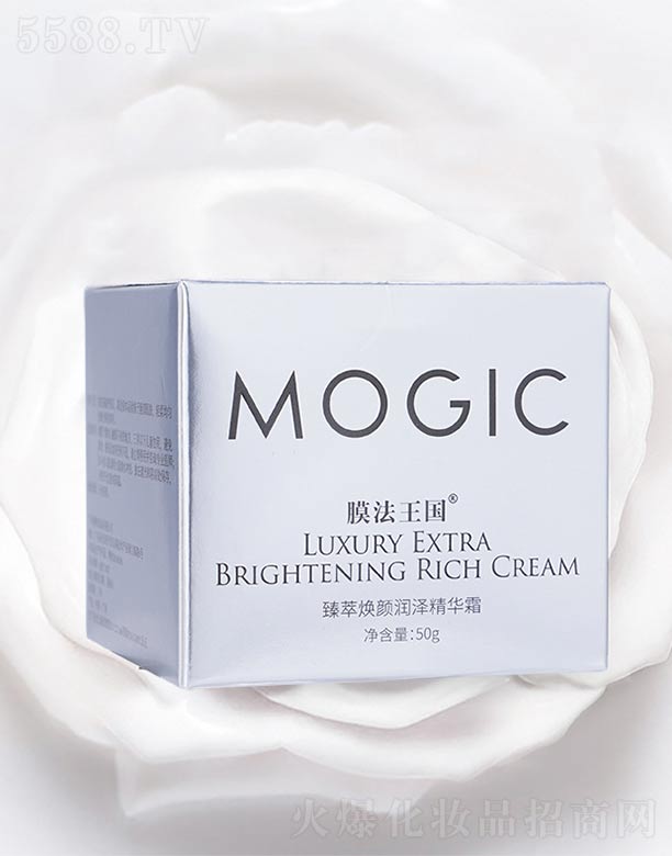 ���͟��(r��n)�ɾ��A˪