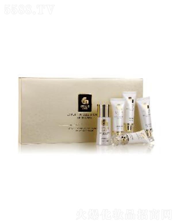 ��{˹���x�M�ϣ����� ���w���ˮСĘ��(r��n)��(x��)��