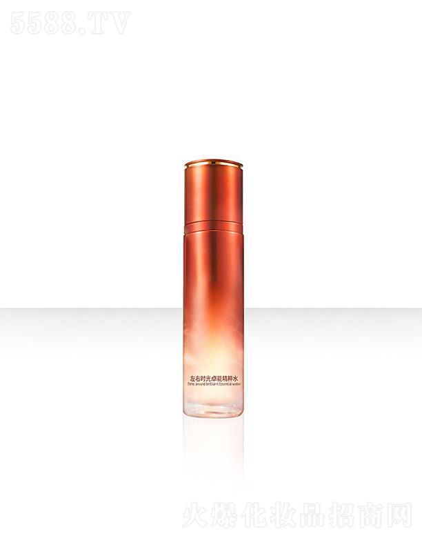 Դ�����ҕr(sh��)��׿�ܾ���ˮ  ��(qi��ng)�g�S��(w��n)  ��(x��)āˮ�⾫�AҺ