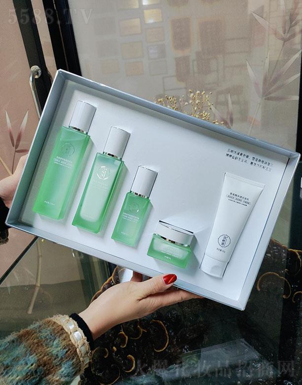 ��(r��n)��Դѩɏ���ͱ���5����