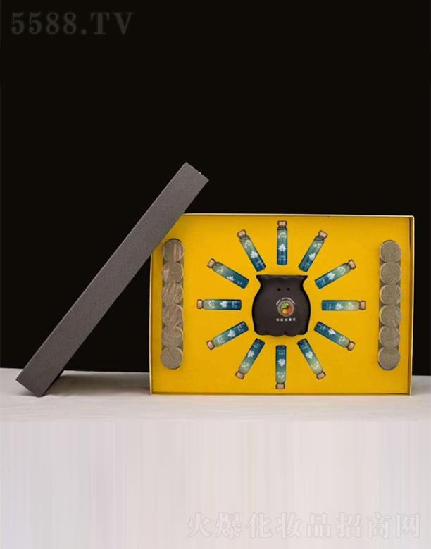 �������cθů�m�׺�