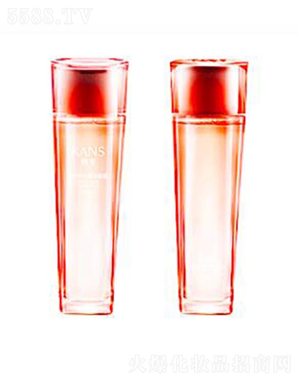 �n��ҫˮ��ɽ�軨ˮ�۱���¶������(r��n)�ͣ�