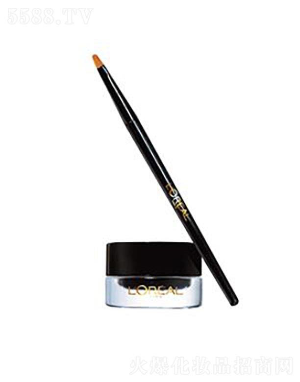 ���������۾��� ��ɫ