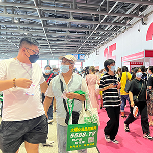 ֻ��ƴ���������M(j��n)�������ڳ�Խ�����쾫Ӣ������