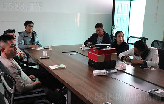 �𱬾W�_չ�͑���Ӗ����