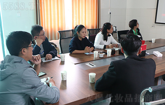 ���_չ�͑���Ӗ����