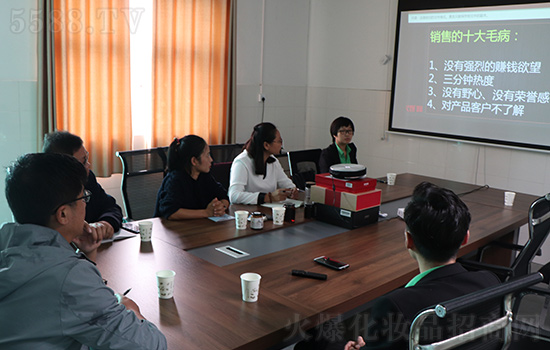 �𱬾W�_չ�͑���Ӗ����