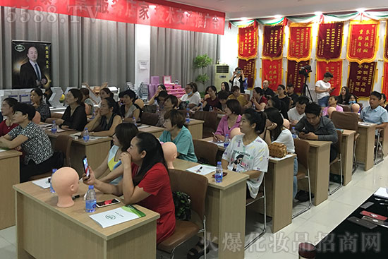 ����ؔ(c��i)��������(w��)��Ҽ��g(sh��)������(hu��)