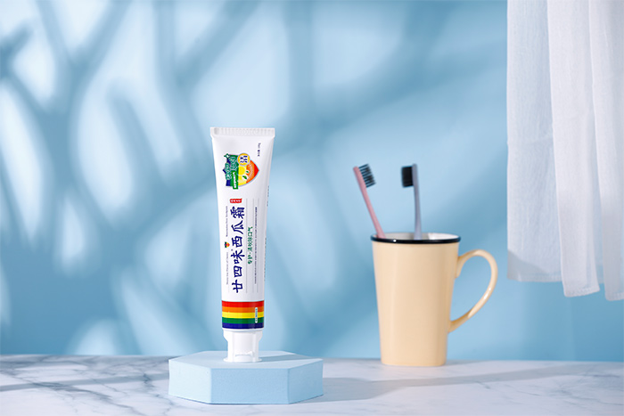 廿四味西瓜霜牙膏(專護·清吙除口氣) 廿四味西瓜霜牙膏(專護·清吙除口氣)