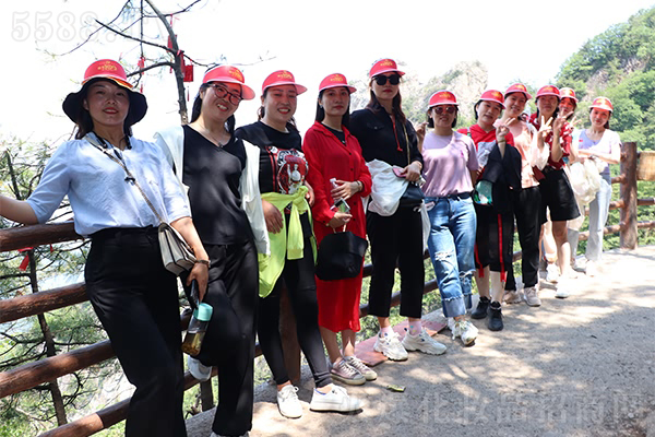 ǧ��֮�У�ʼ������