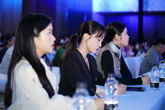 ����ϣ���c�㲢�繲�A����