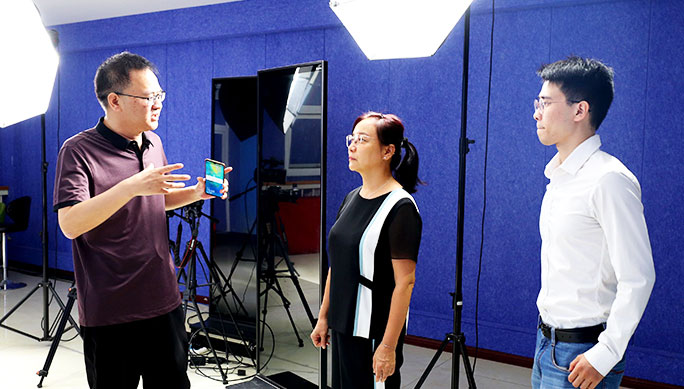 客戶(hù)見(jiàn)證