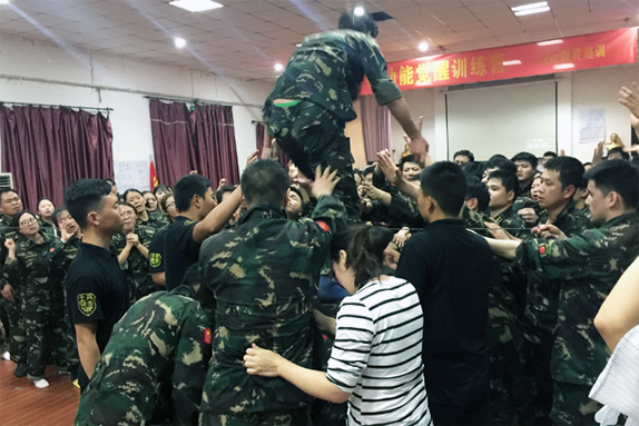 �ɹ�·�ϳ�M�G�����F(tu��n)�Y(ji��)һ�ģ��K׌�҂�����������