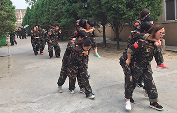 ��?y��n)����Σ�������;�ж�ô�Ķ����D�U(xi��n)���Ҷ����v�������¸�ǰ�С�