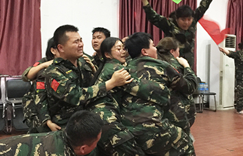 ֻ��ҧ����(ji��n)�����ŕ�(hu��)��ϣ����