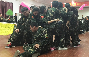 ��Խ��(m��ng)������Խ��������(ji��n)�֕�(hu��)����(l��i)ϣ�����F(tu��n)�Y(ji��)��(hu��)����(l��i)������