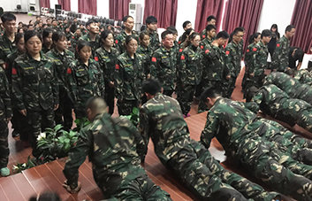 �e�ֱ�Q���I(l��ng)�����������F(xi��n)��W(xu��)�T��