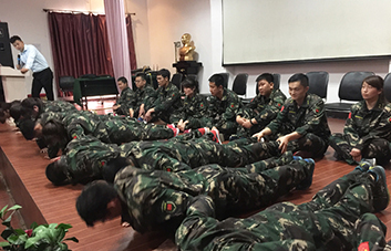 �F(tu��n)�(du��)�U(ku��)������Ƹ�T��Ҫ���������Y����