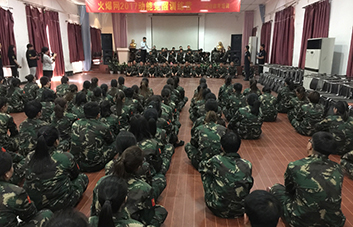 ������������(zh��n)�������(du��)�飬�I(l��ng)��(d��o)������չʾ��