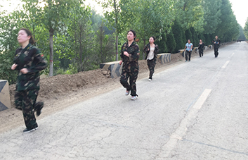 ��(g��)�˵������ٴ�Ҳ��С���F(tu��n)�(du��)��������СҲ�Ǵ���