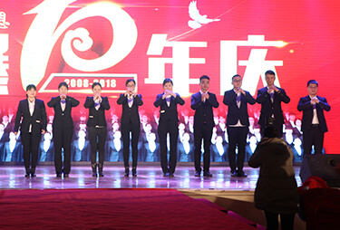 �𱬴��v�����s��Ӣ�o��Ұ�������